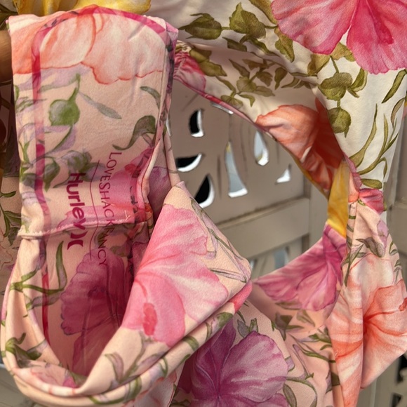NWT Hurley X Love Shack Fancy collab. Hibiscus cheeky one piece. Yellow and pink - Picture 6 of 6
